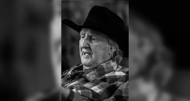 Fotógrafo ponta-grossense consolida carreira em shows e festivais sertanejos