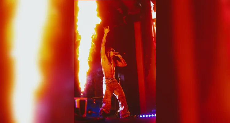 Fotógrafo ponta-grossense consolida carreira em shows e festivais sertanejos