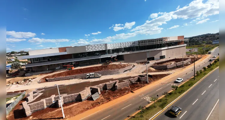 Plaza Campos Gerais impulsiona economia e geração de empregos em PG