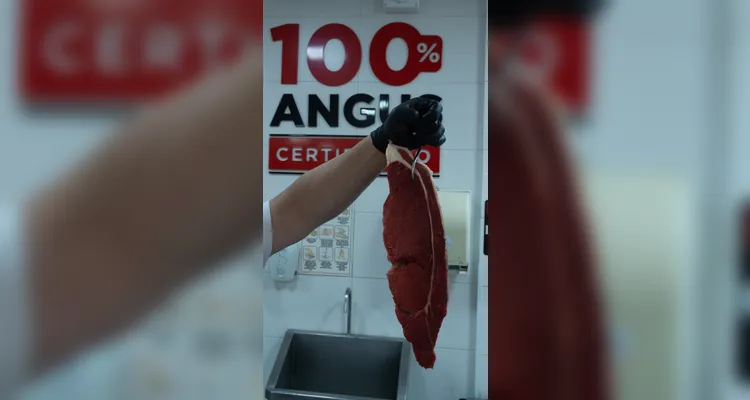 Há opções de carnes 'in natura' e temperadas