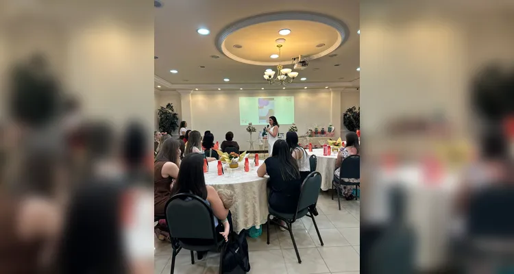 Tupperware reúne as principais consultoras em tarde de celebração em Ponta Grossa