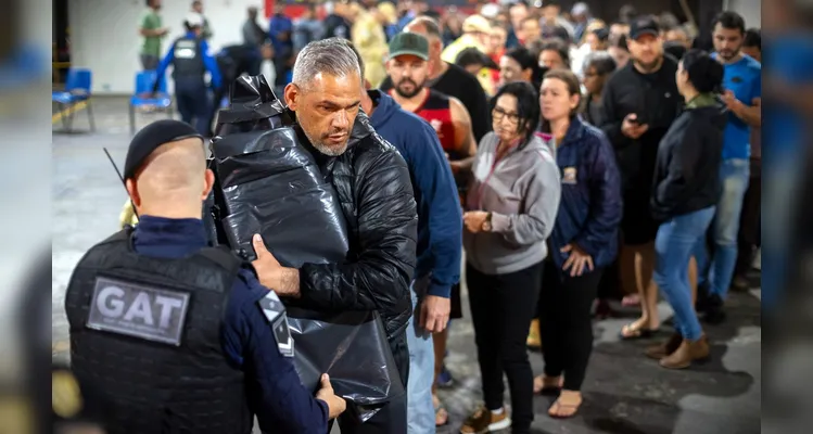 Prefeitura, Estado e Alep se unem para atender famílias atingidas por temporal em PG