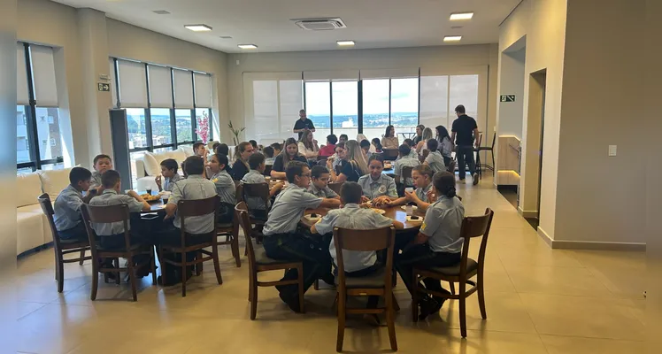 Confira como foi a décima quinta cerimônia de premiação do Vamos Ler em 2025.