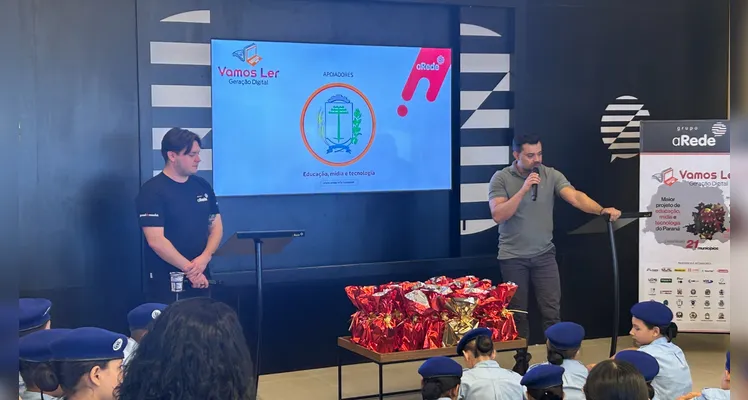 Confira como foi a décima quinta cerimônia de premiação do Vamos Ler em 2025.