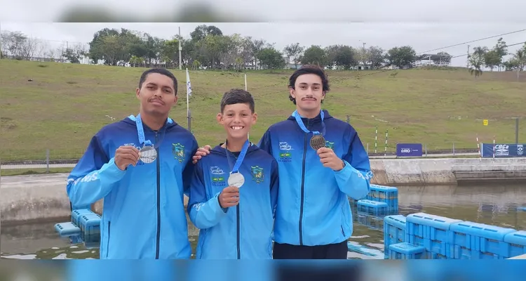 Atletas de Tibagi conquistam pódios no Campeonato Brasileiro de Canoagem no RJ