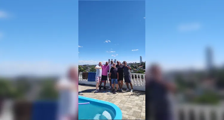 Grupo celebra mais de quatro décadas de amizade em Ponta Grossa