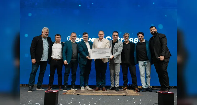 Coluna RC destaca a reinauguração da Cotrasa de Guarapuava