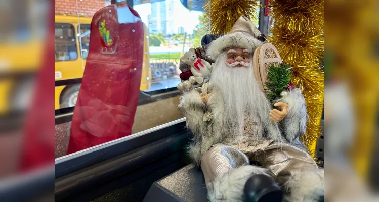 Ônibus de Natal da VCG chega a 25ª edição em Ponta Grossa