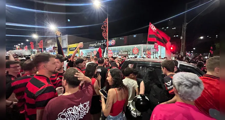 A torcida agitou a região central da cidade