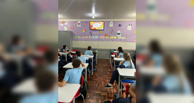 A turma produziu uma nova HQ com os personagens da história trabalhada, se empenharam em ações tarefas de casa, como fotografar alimentos e entrevistar os familiares, e ainda fizeram uma saída a campo muito especial.