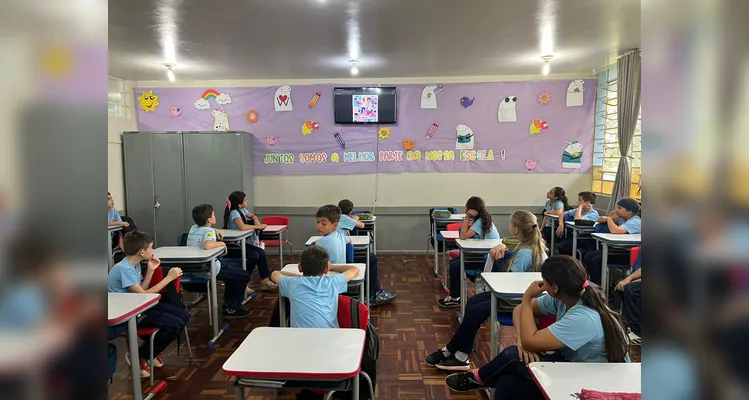 A turma produziu uma nova HQ com os personagens da história trabalhada, se empenharam em ações tarefas de casa, como fotografar alimentos e entrevistar os familiares, e ainda fizeram uma saída a campo muito especial.