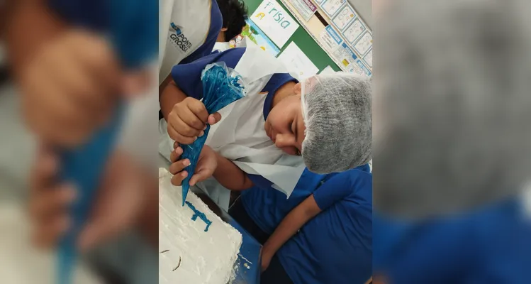 A turma realizou diversos estudos com os materiais do Vamos Ler e fizeram um bolo como encerramento das ações.