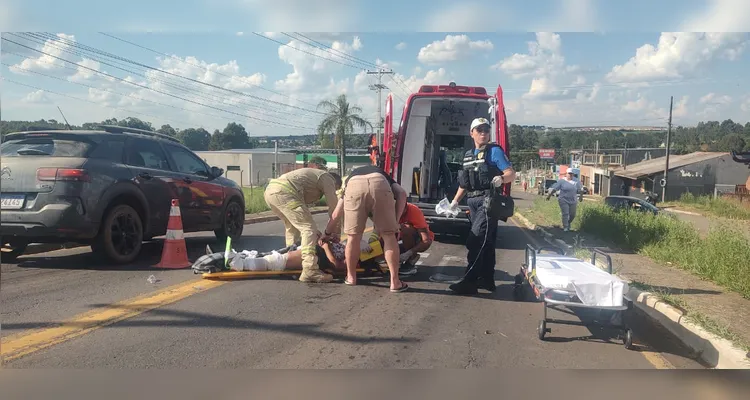 O acidente foi registrado na rua Valerio Ronchi, na região de Uvaranas, em Ponta Grossa.