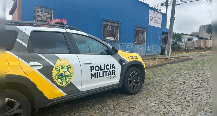 Tentativa de homicídio na Vila Guaíra deixa rastros de tiros em mercearia de PG