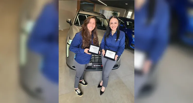 Gabrielle Cella e Aline Zorzi embaixadoras de vendas, que estão entre as melhores do Brasil.