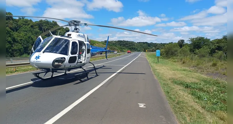 Defensa metálica atravessa carro e mata criança na BR-376 em Tibagi