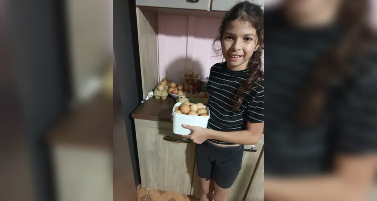 Como atividade de casa, cada aluno pode escolher entre realizar uma foto legenda ou gravar um vídeo destacando um produto da agricultura ou pecuária.
