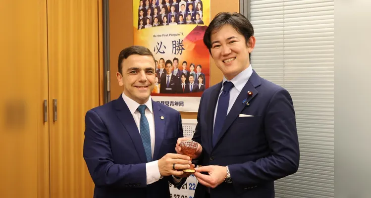 O deputado federal Aliel Machado (PV) representou Ponta Grossa e o Paraná em encontro com parceiros políticos do Japão