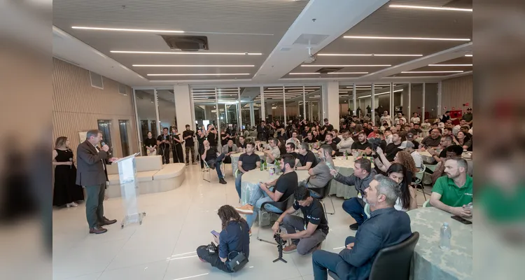 Coluna RC destaca cerimônia de lançamento dos novos uniformes do Operário Ferroviário