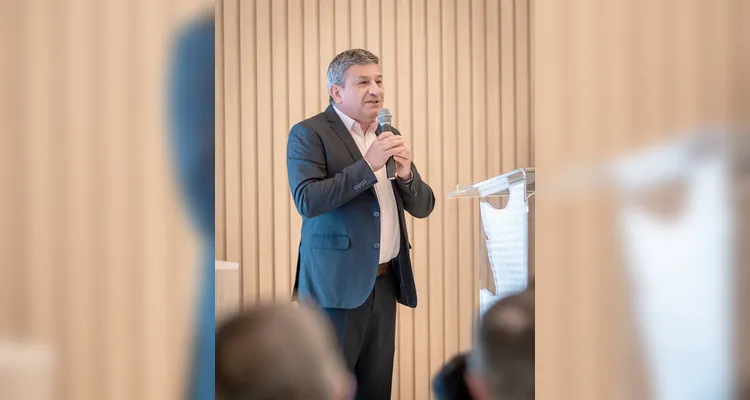 Coluna RC destaca cerimônia de lançamento dos novos uniformes do Operário Ferroviário