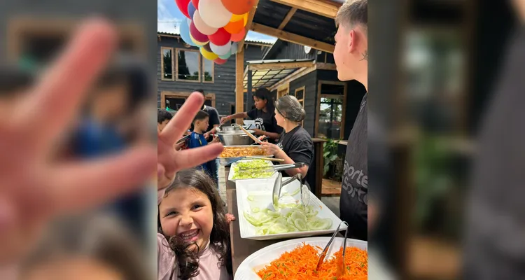 Projeto Celeiro realiza Cantata de Natal com mais de 70 crianças neste domingo em PG