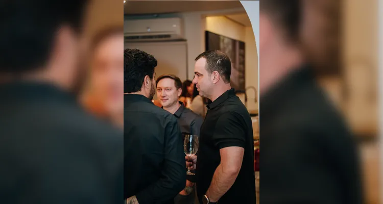 Coluna RC celebra lançamento de novo e-book de design e decoração