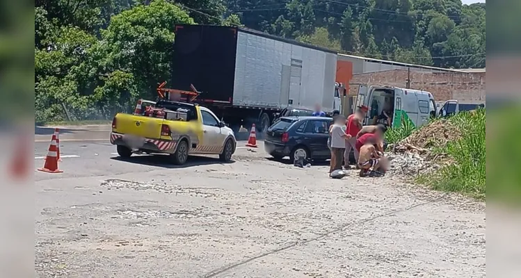 Resgate aéreo é acionado por grave acidente entre dois carros no Contorno Norte