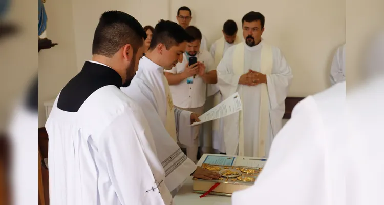 Diocese de Ponta Grossa celebra ordenação do padre Jefferson Sanchez
