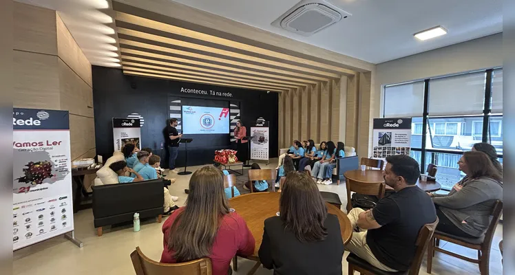 Veja os principais registros da premiação que fechou o mês de outubro no Vamos Ler.