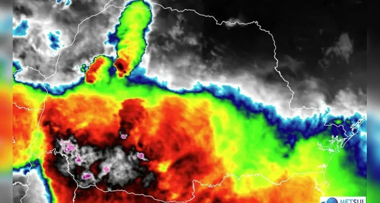 Com ventos acima de 250km/h, o Simepar confirmou que destruição em Rio Bonito do Iguaçu foi por conta de um tornado