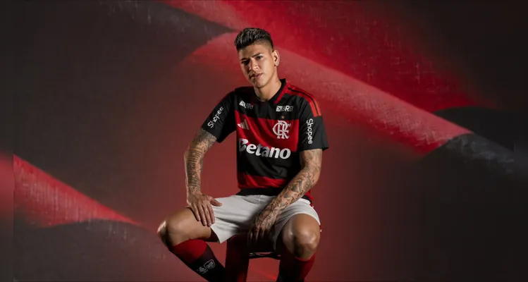 Flamengo lança novo uniforme para a temporada 2026 com campanha internacional
