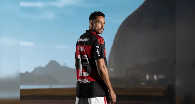 Flamengo lança novo uniforme para a temporada 2026 com campanha internacional