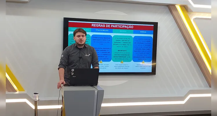 A formação tem o objetivo de preparar os educadores para o desenvolvimento das atividades com os alunos.