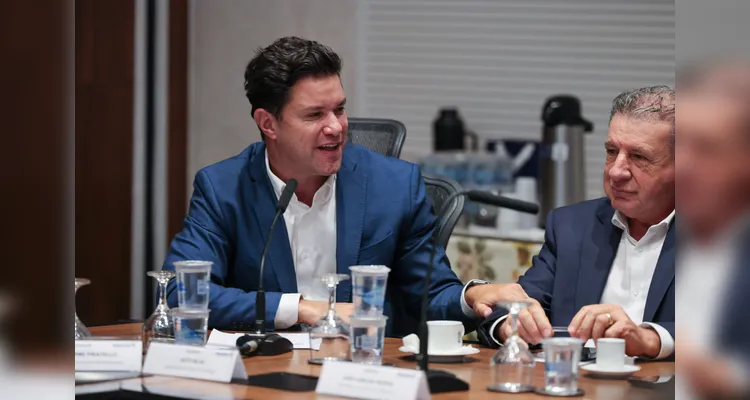 Lideranças estiveram reunidas para debater o projeto.