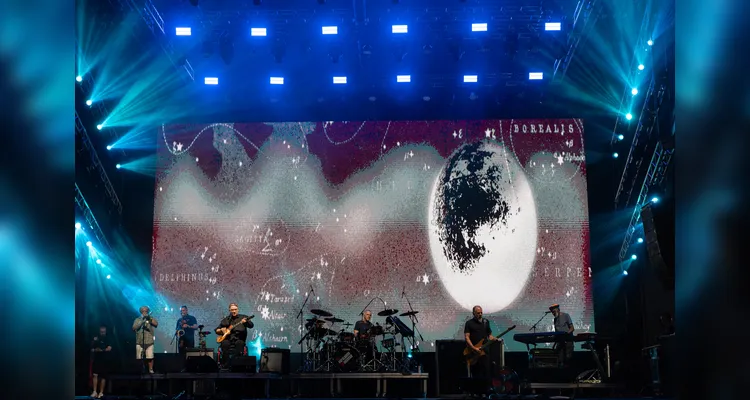 Paralamas do Sucesso fecharam a primeira noite do último fim de semana de shows do festival