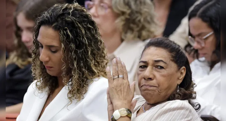 Anielle Franco e Marinete da Silva durante julgamento que condenou irmãos Brazão pela morte de Marielle