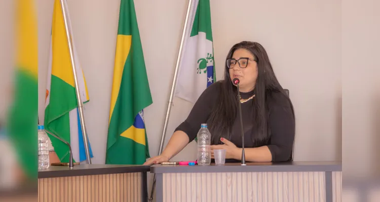 Representantes da Administração Municipal acompanharam a reunião com a Universidade.