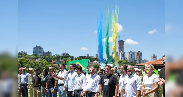 Ratinho Junior entrega 243 drones para forças de segurança do Paraná