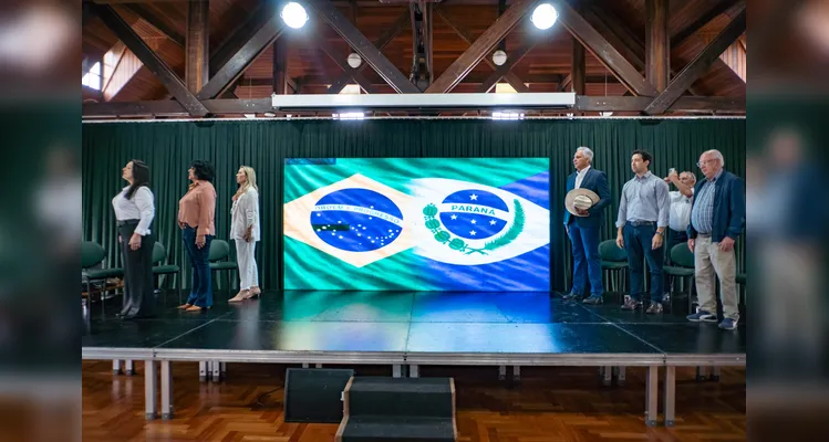 Encontro reuniu lideranças para debater o desenvolvimento econômico.