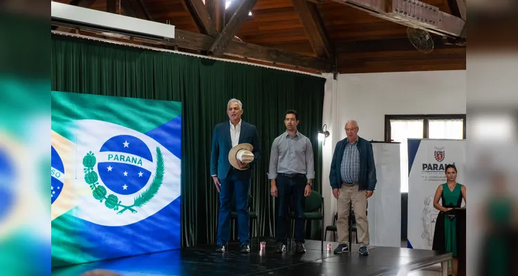 Encontro reuniu lideranças para debater o desenvolvimento econômico.