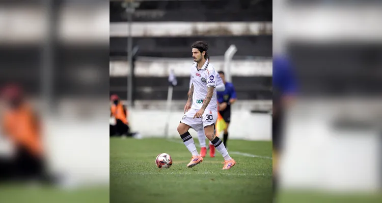 Debaixo de chuva, Operário e Maringá FC ficam no empate