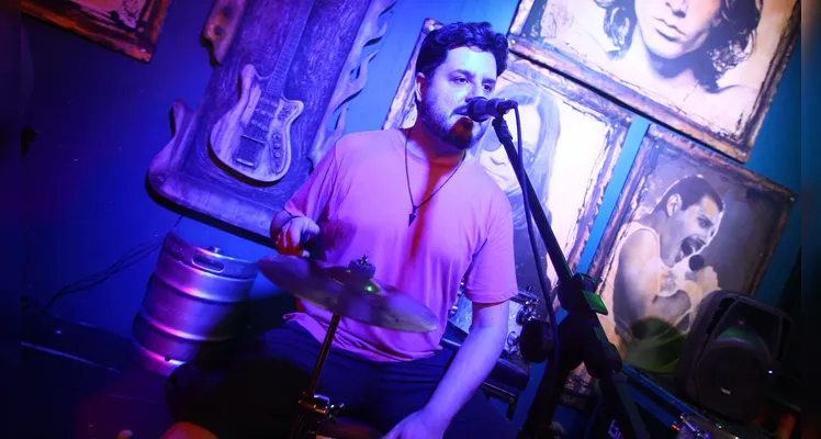 Toda semana a casa recebe shows