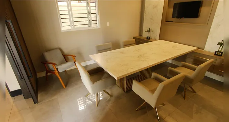 O Cione conta com um ambiente bastante aconchegante, com sala de coworking