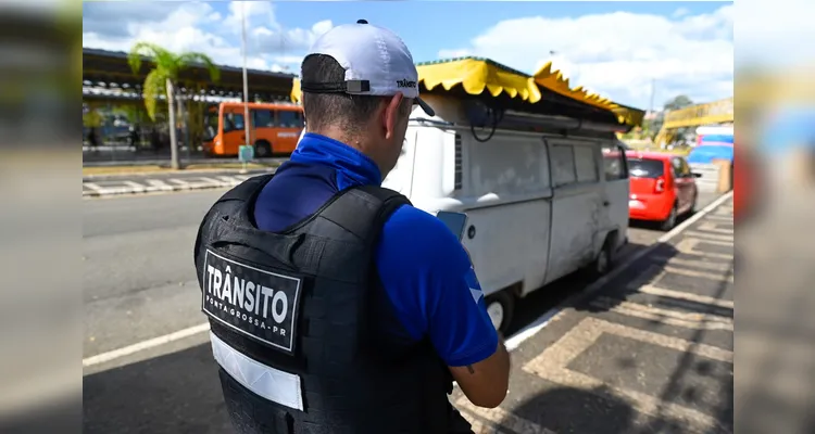 A ação foi realizada pelo Setor de Cadastro Ambulante da Superintendência de Urbanismo.