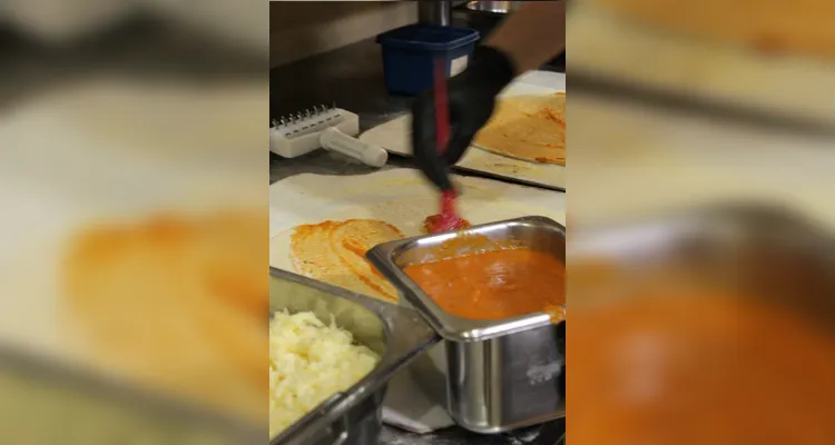 Pizzas são elaboradas com ingredientes selecionados