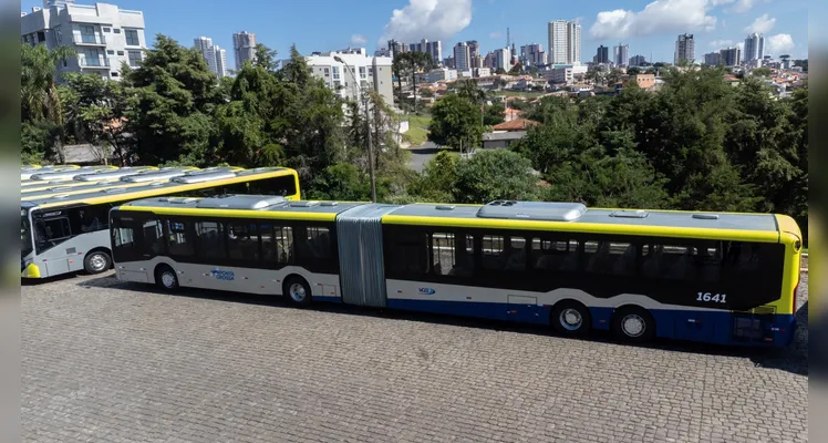 Prefeitura de Ponta Grossa investe R$ 60,4 milhões em 40 novos ônibus