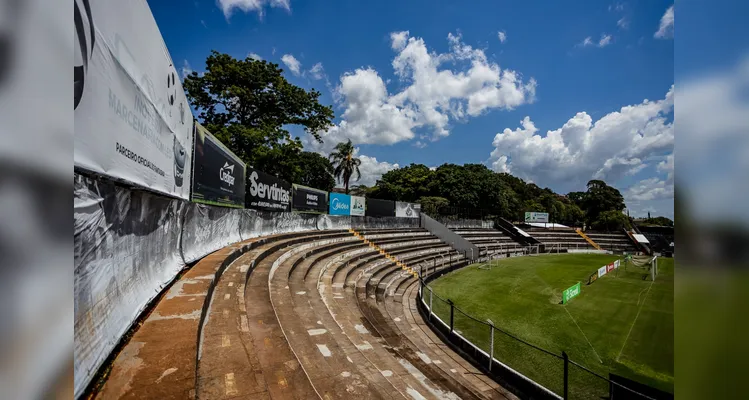 Projeto cultural de PG coleta histórias sobre o Estádio Germano Krüger
