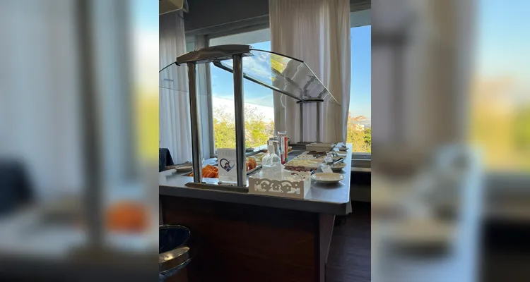 Hotel disponibiliza grande variedade de produtos da mais alta qualidade no café da manhã