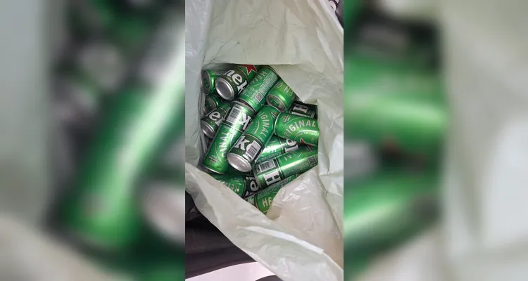 Pessoas são presas por roubar cervejas de caminhão tombado em Imbaú
