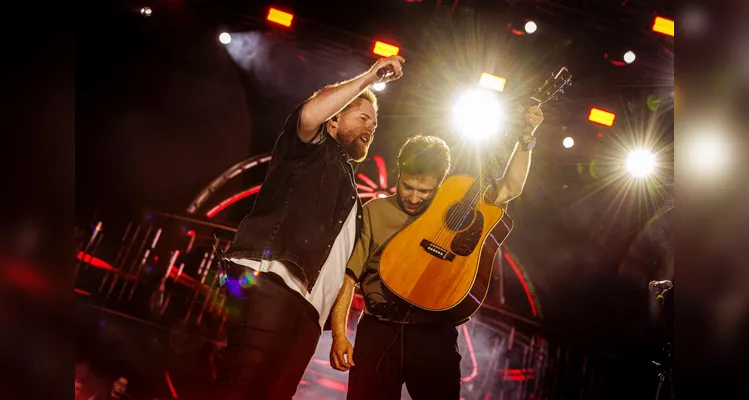 Shows sertanejos reúnem mais de 159 mil pessoas no Litoral do Paraná